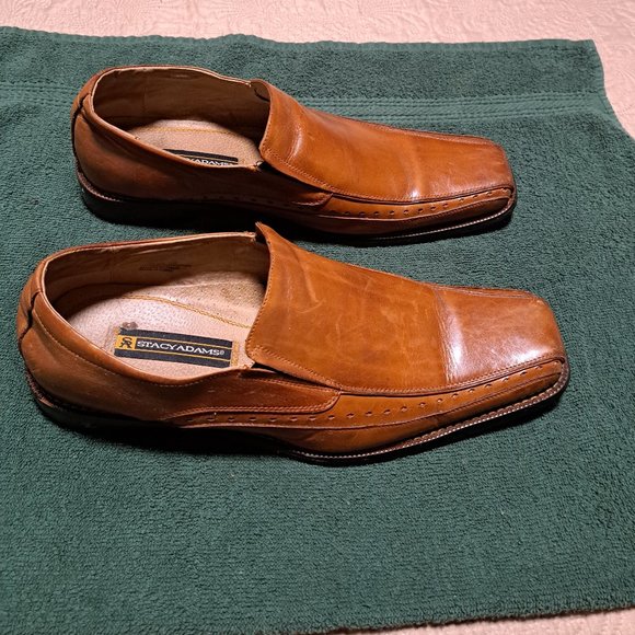 Stacy Adams Men Tan Slip On Leather Loafer Dress Shoes - Picture 2 of 2